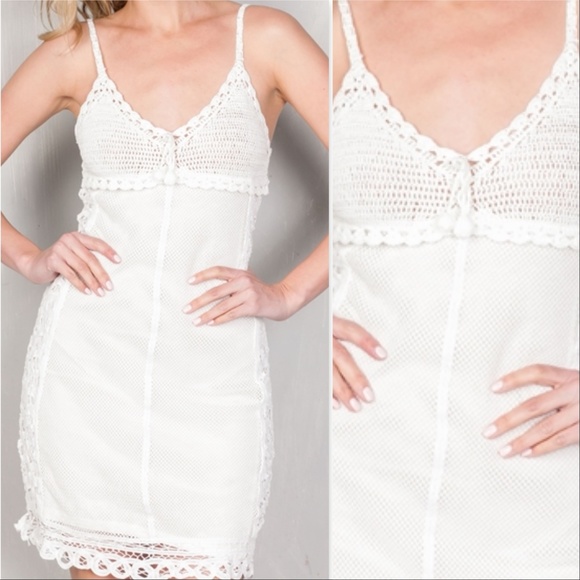 WHITE CROCHET BOHEMIAN DRESS - Picture 2 of 4
